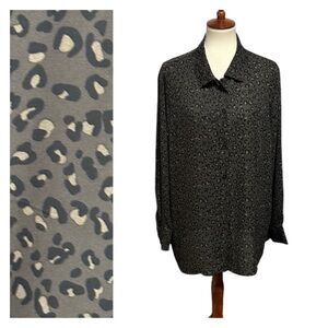 Chelsea & Theodore Leopard Long Sleeve Button Up Collared Top XXL